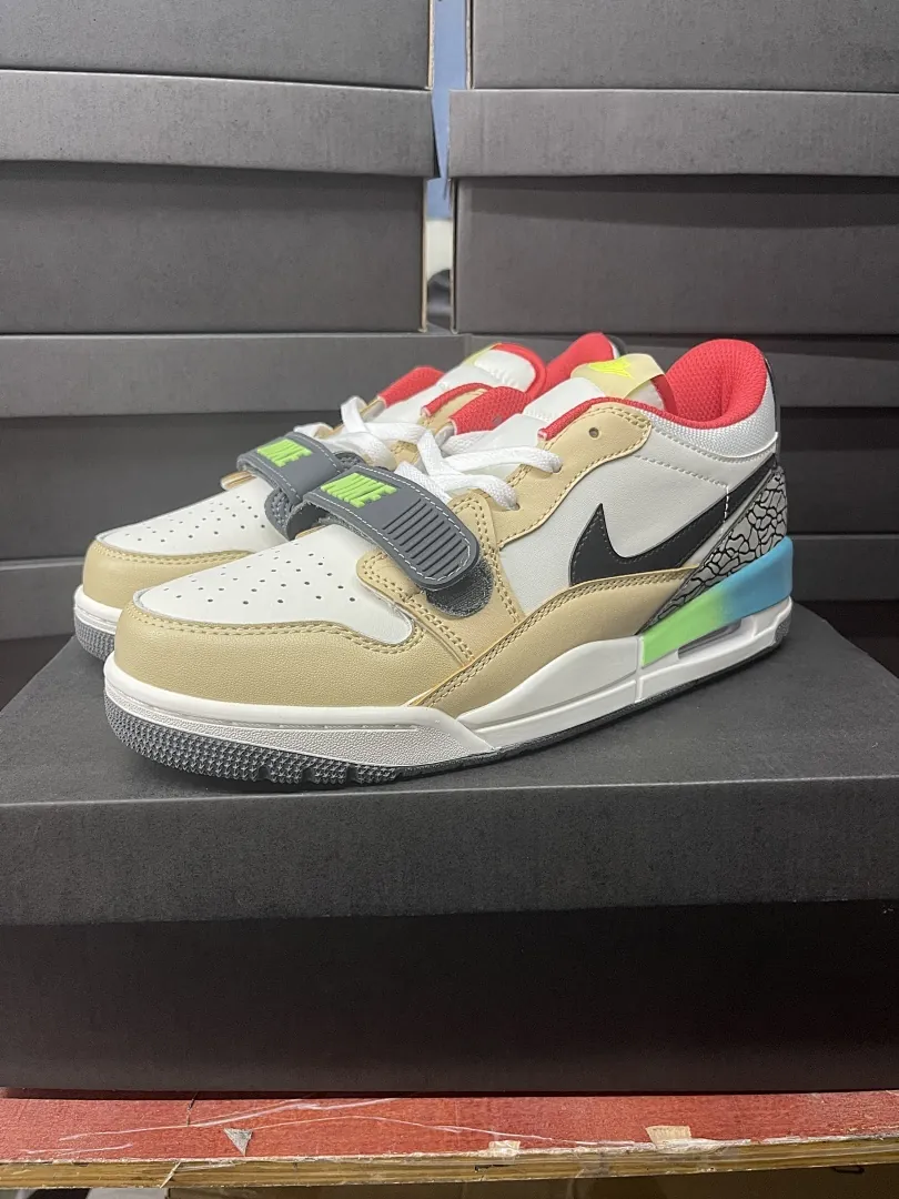 Air Jordan Legacy 312 'Blanco Caqui'