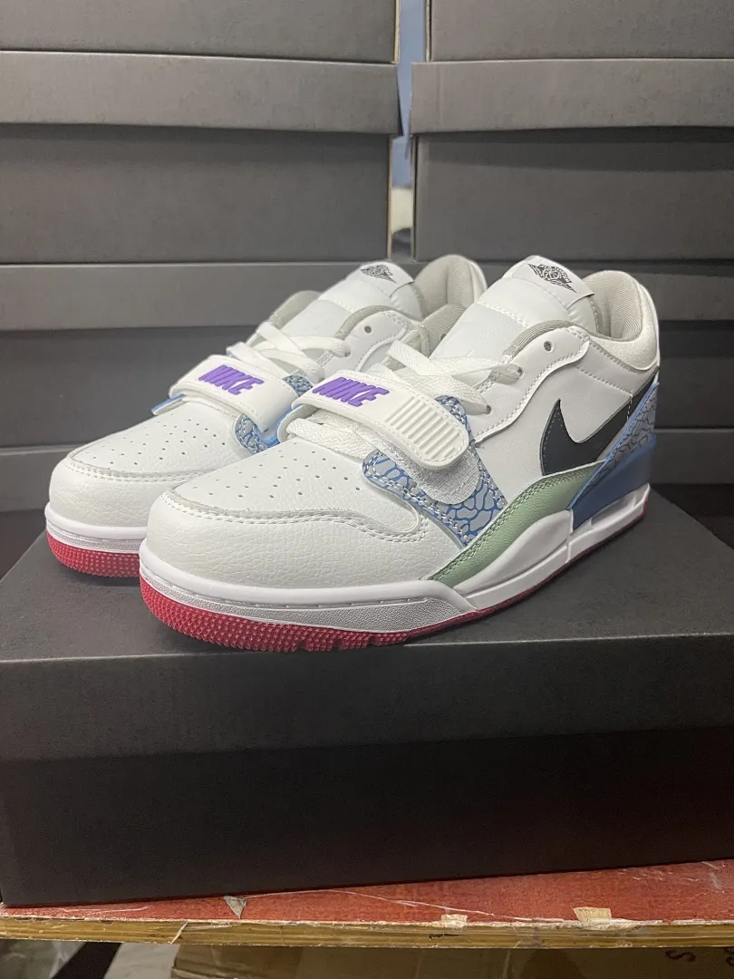 Air Jordan Legacy 312 'Blanco Morado Azul'