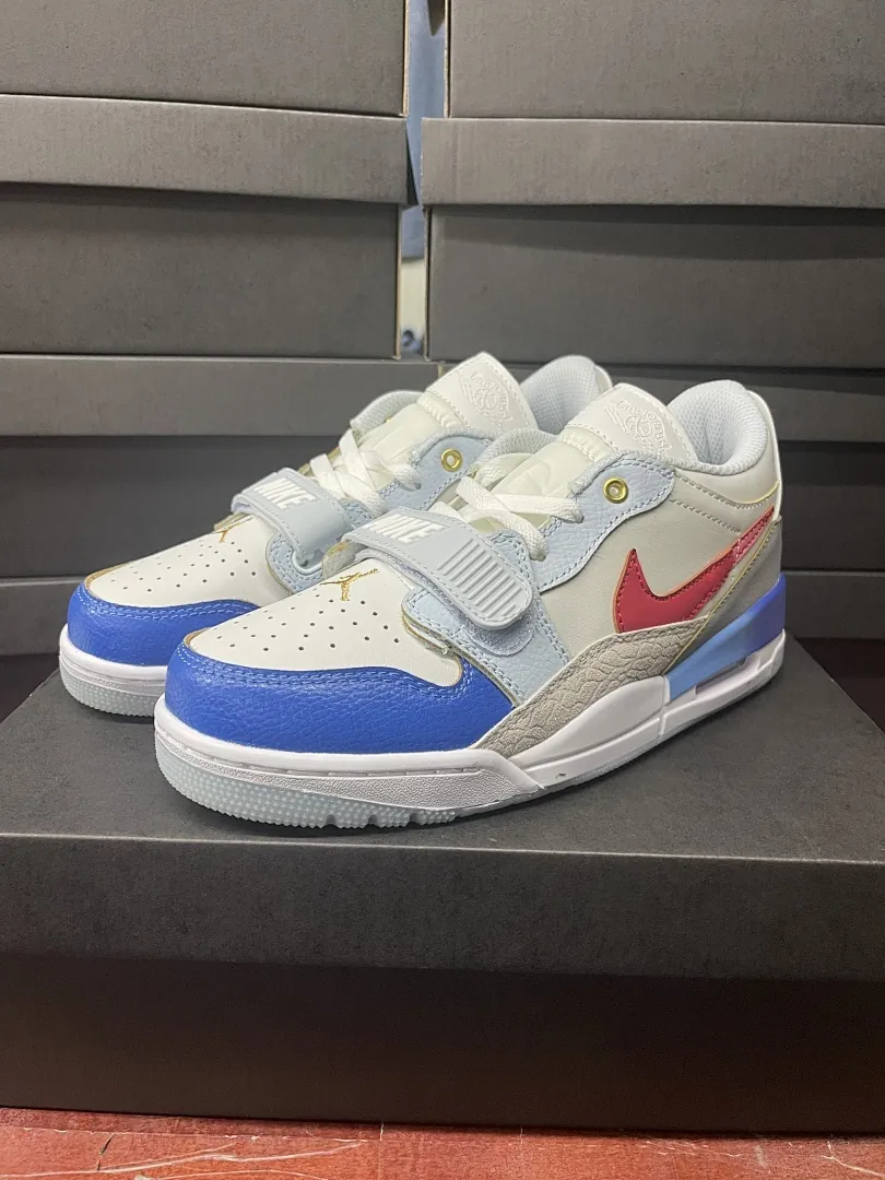 Air Jordan Legacy 312 'Blanco Azul Rojo'