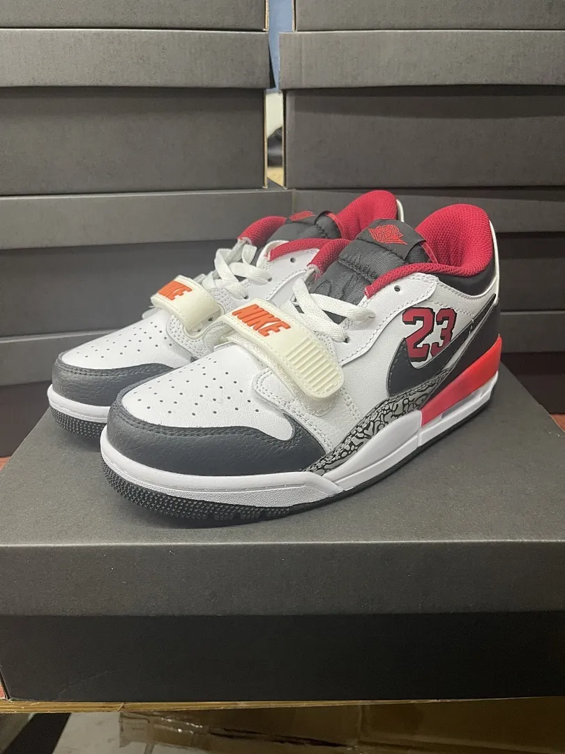 Air Jordan Legacy 312 'Blanco Negro Rojo'