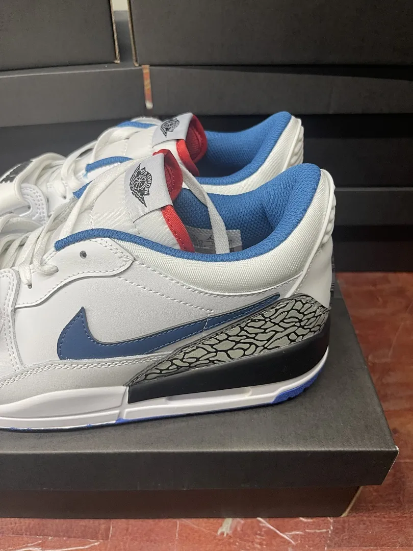 Air Jordan Legacy 312 'Azul'