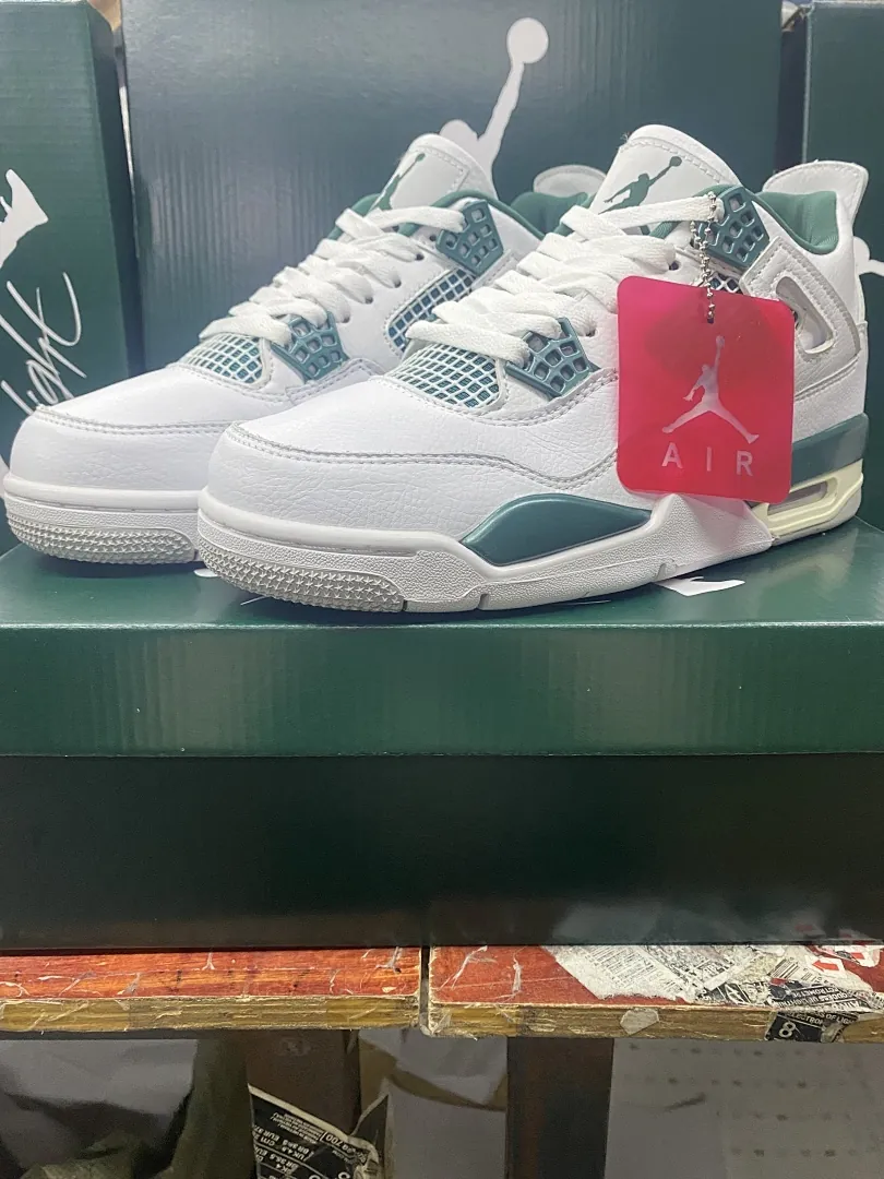 Air Jordan 4 'Blanco Verde'